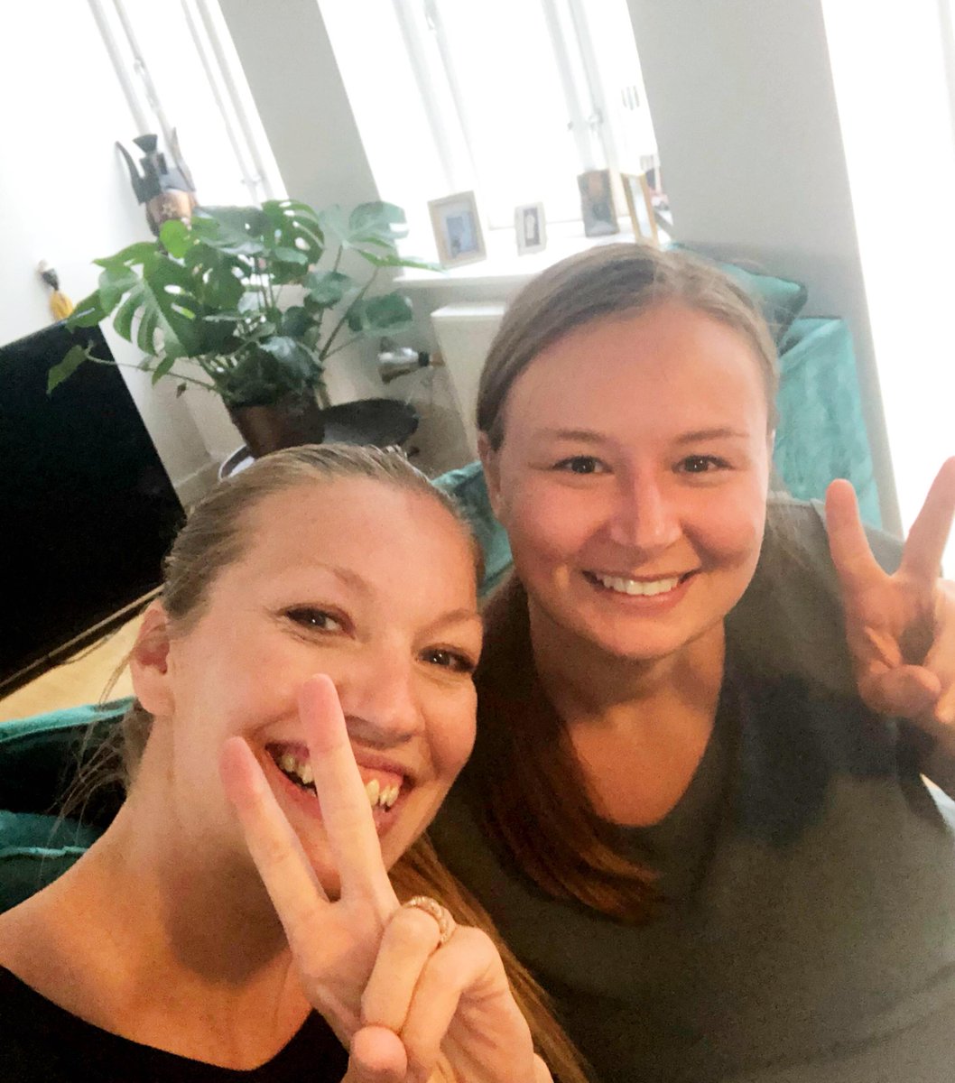 Iterated_PR's tweet photo. Alle kender den gamle jingle med at marketing og PR ikke kan sammen #truestory
Men det er ikke helt korrekt, når min gamle kollega Vera fra TechBBQ er forbi kontoret for at give mig en velfortjent SoMe-opsang😅Thanks a mill vera🙏🏻 #marketingvsPR #iteratedPR #womenintech #cphftw https://t.co/A7Vd5EBEmv