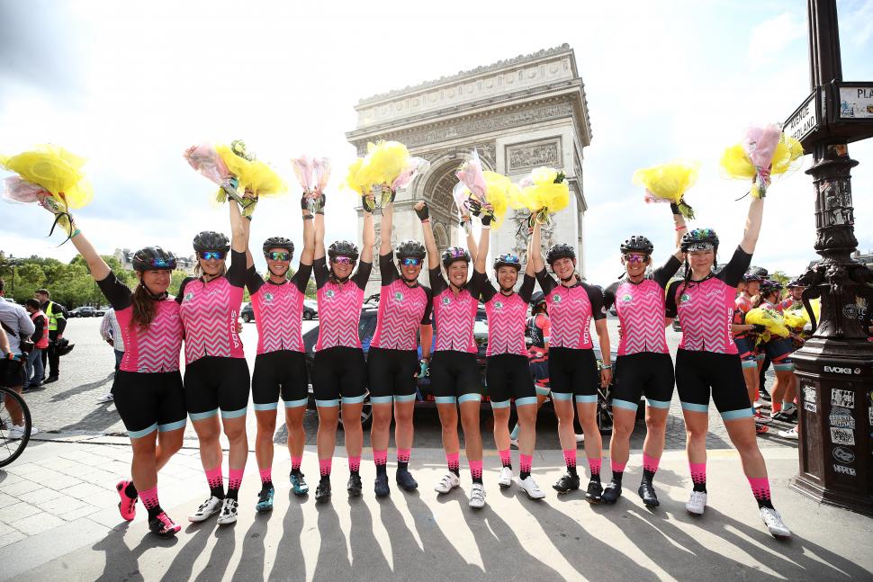 roadcc's tweet photo. InternationElles to ride this year's Tour de France distance and elevation in just one week; Riders who campaign for gender equality in the sport will spend four days riding 3,470km in relay, then Everest the Bwlch in South Wales individually https://t.co/5UCZaVNawL #cycling https://t.co/2Tuw9T9MxR