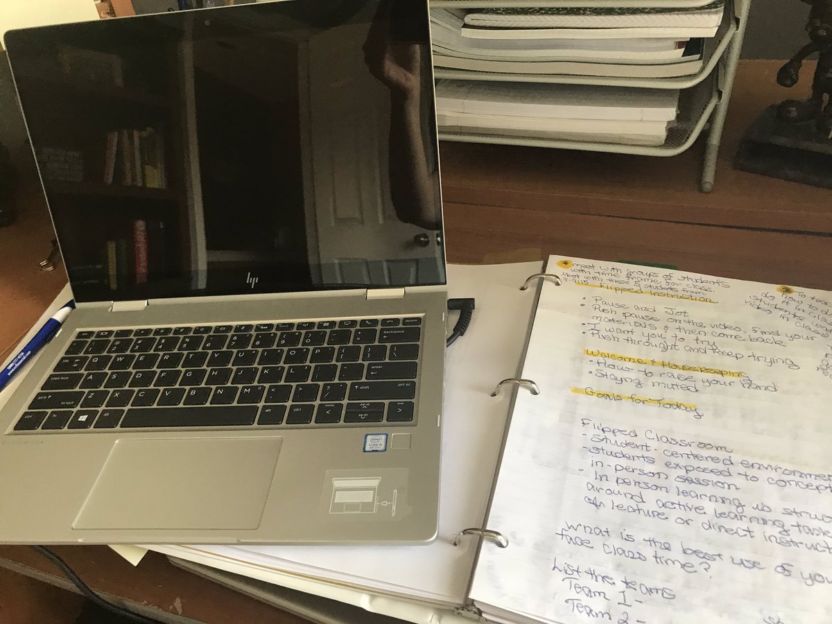 HamiltopiaC17's tweet photo. SUMMER TO DO LIST:
Interrupted with a host of PD. Haven’t taken this many notes since college... a long time ago. Flipgrid, Sway, OneNote, Flipped Instruction, Teams and so much more. #ReadyToStartTheYear #LetsGetGoing https://t.co/LTdoih2VZt