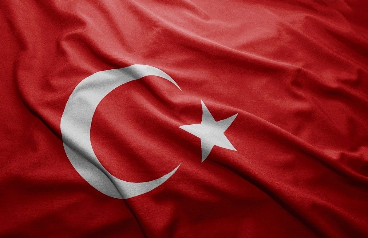 Hakkari ve Mersin’de şehit düşen kahraman mehmetçiklerimiz Mesut Yıldırım ile Cihat Şengil'e Cenab-ı Allah'tan rahmet, ailelerine Sabr-ı Cemil ve başsağlığı diliyorum.

Milletimizin başı sağ olsun. 🇹🇷
