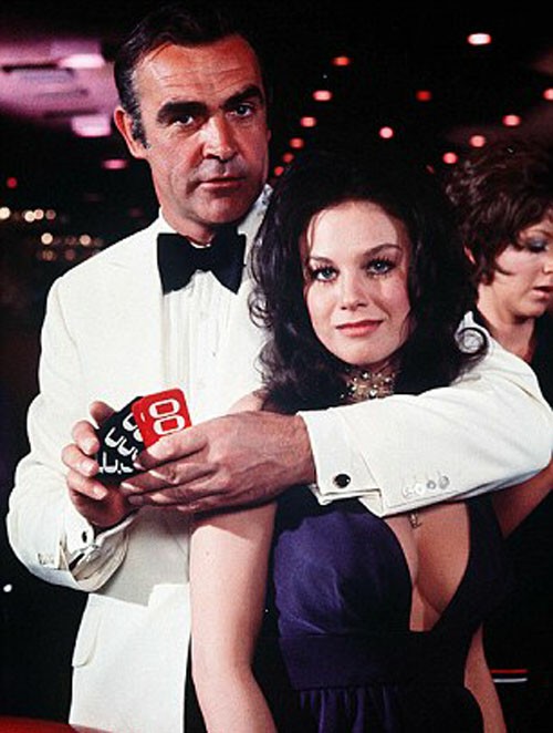 _GrandPaD's tweet photo. Happy 90th Birthday to Sean Connery, who brought James Bond (and Plenty O'Toole) to #Vegas in Diamonds Are Forever. https://t.co/zzkWNokwc3