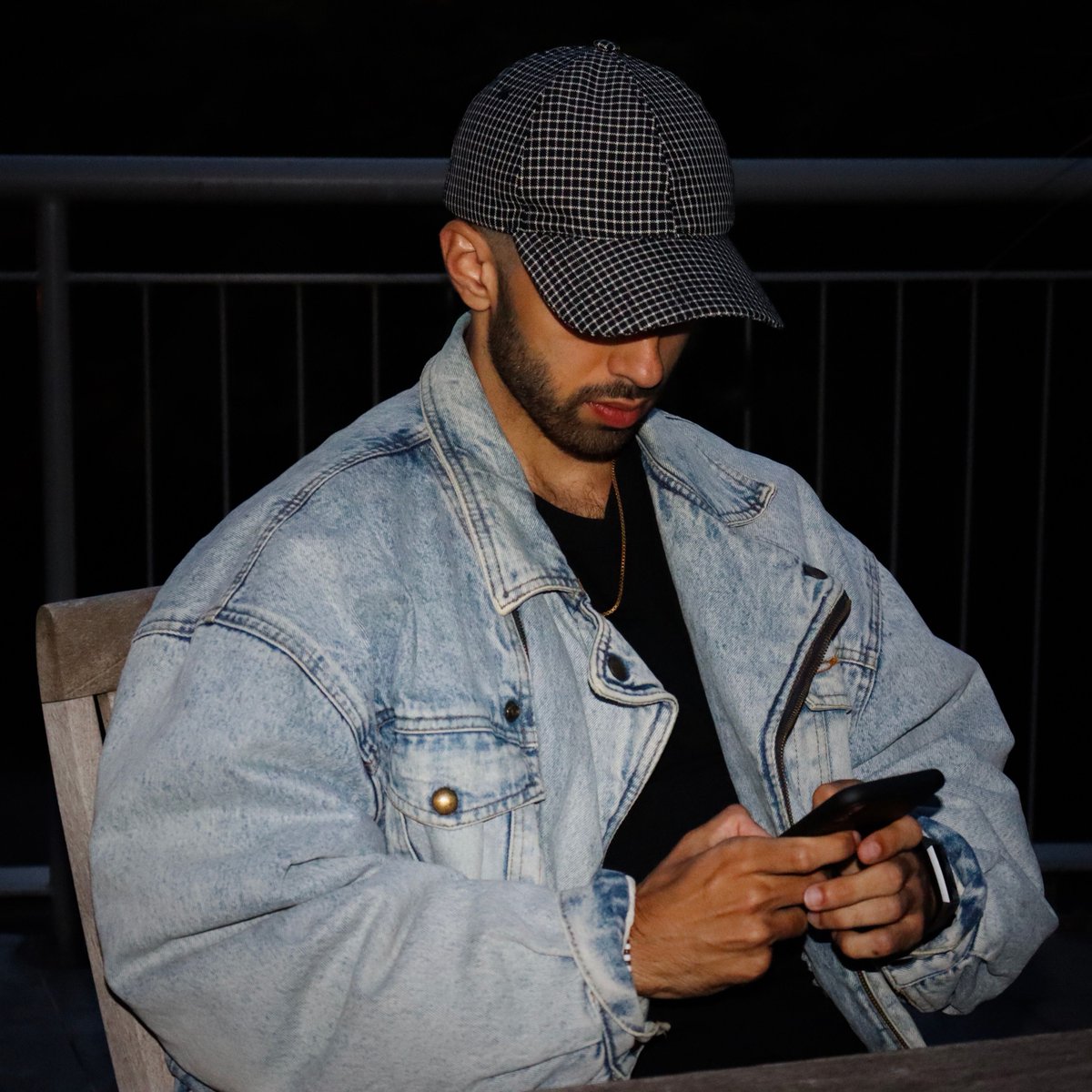 django_global's tweet photo. What kinda beats you guys want this week? ✍🏽 https://t.co/Ei1Shw3aMo