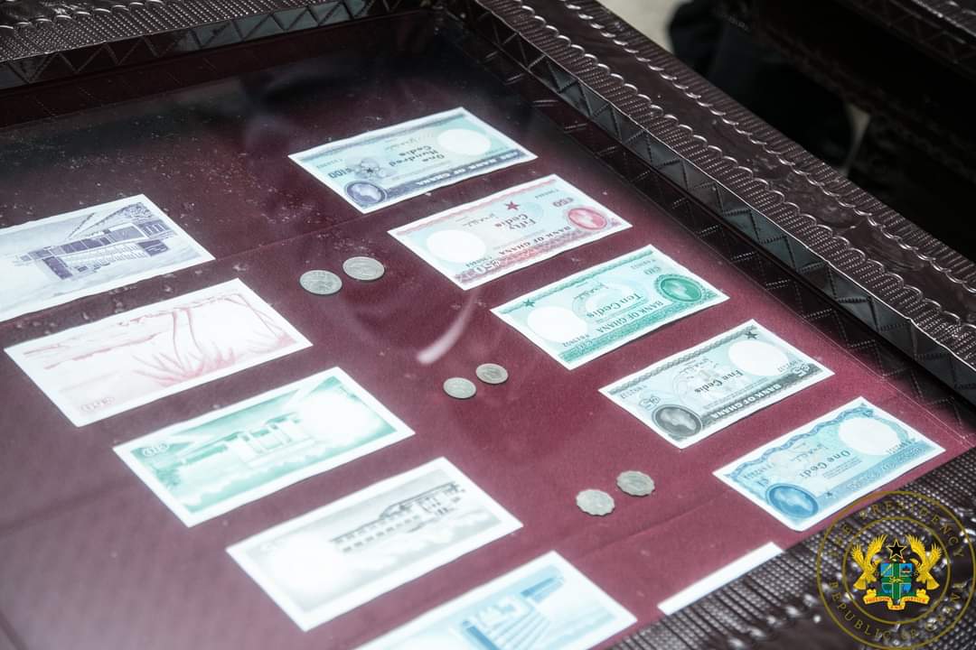 LuvFM995's tweet image. On Tuesday, 25th August 2020, I paid separate visits to the Bank of Ghana and the Ghana Stock Exchange.

Source: Nana Addo Dankwa Akufo-Addo 
#LuvUpdate