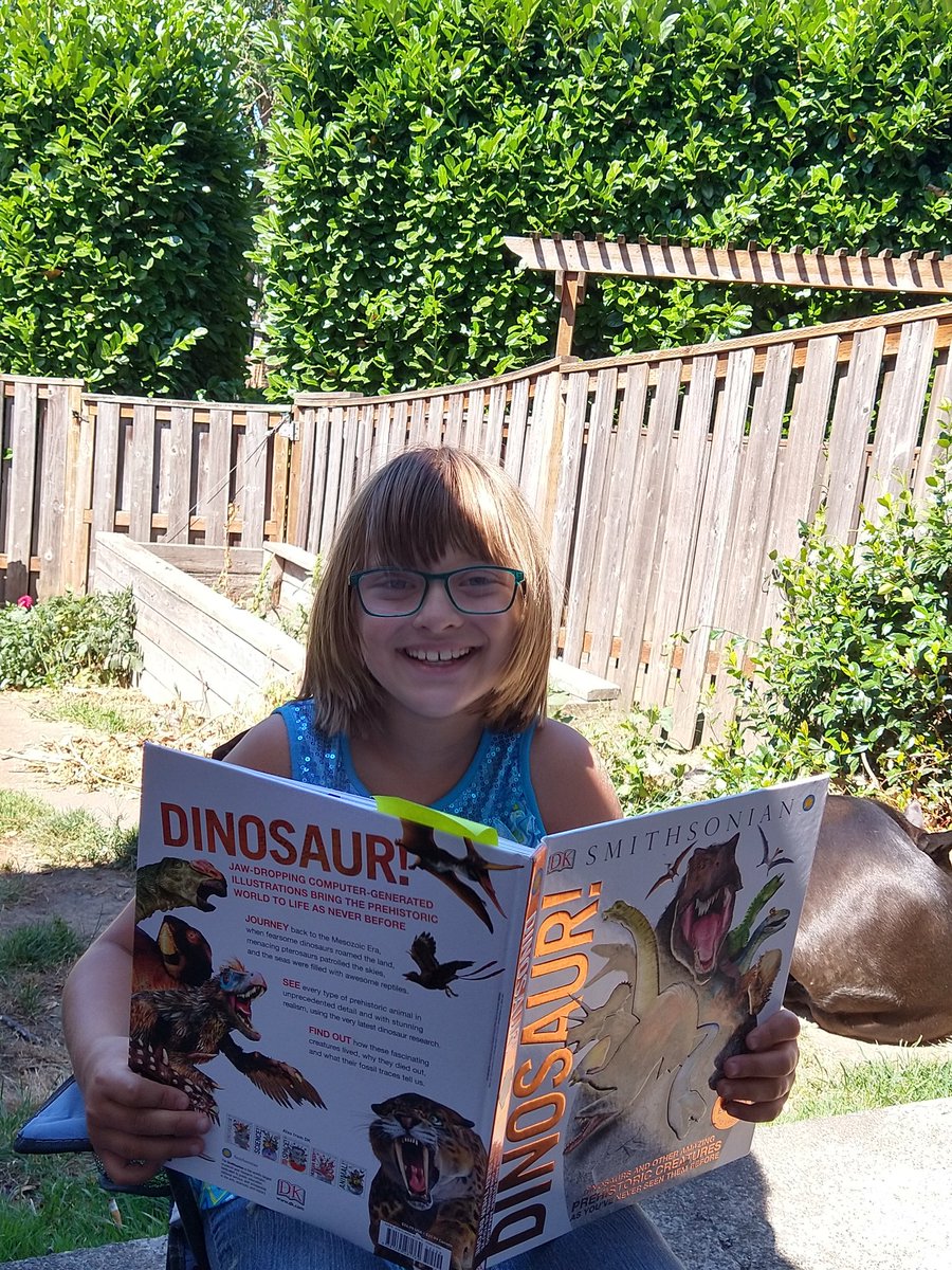 4cattybird's tweet photo. My future paleontologist https://t.co/fpinfxxhcc