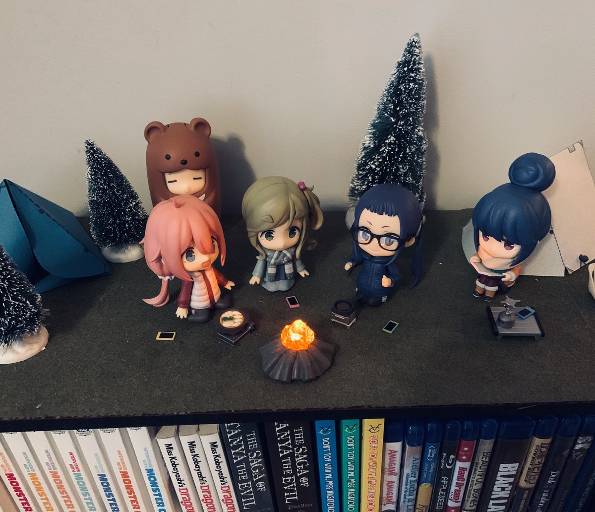aaronvps's tweet image. Chiaki Ogaki finally made her long trip to camp!  Just Ena left (and Chikuwa, of course)!
@GoodSmile_US #Yurucamp @LaidBackCampEN #Nendoroid