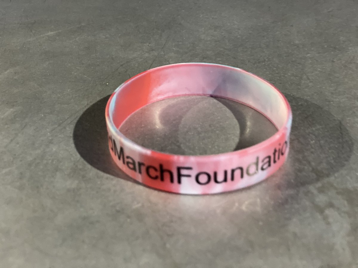 DBattlegrounds's tweet image. Join our new live stream with @ForwardMarchOrg founder, James, at 4 pm. He is ready to play CoD with you and chat about his work to help military veterans. He has brought the bracelets we will be buying for participants that play on our Warzone 2v2 Fundraiser Tourney this Sat.