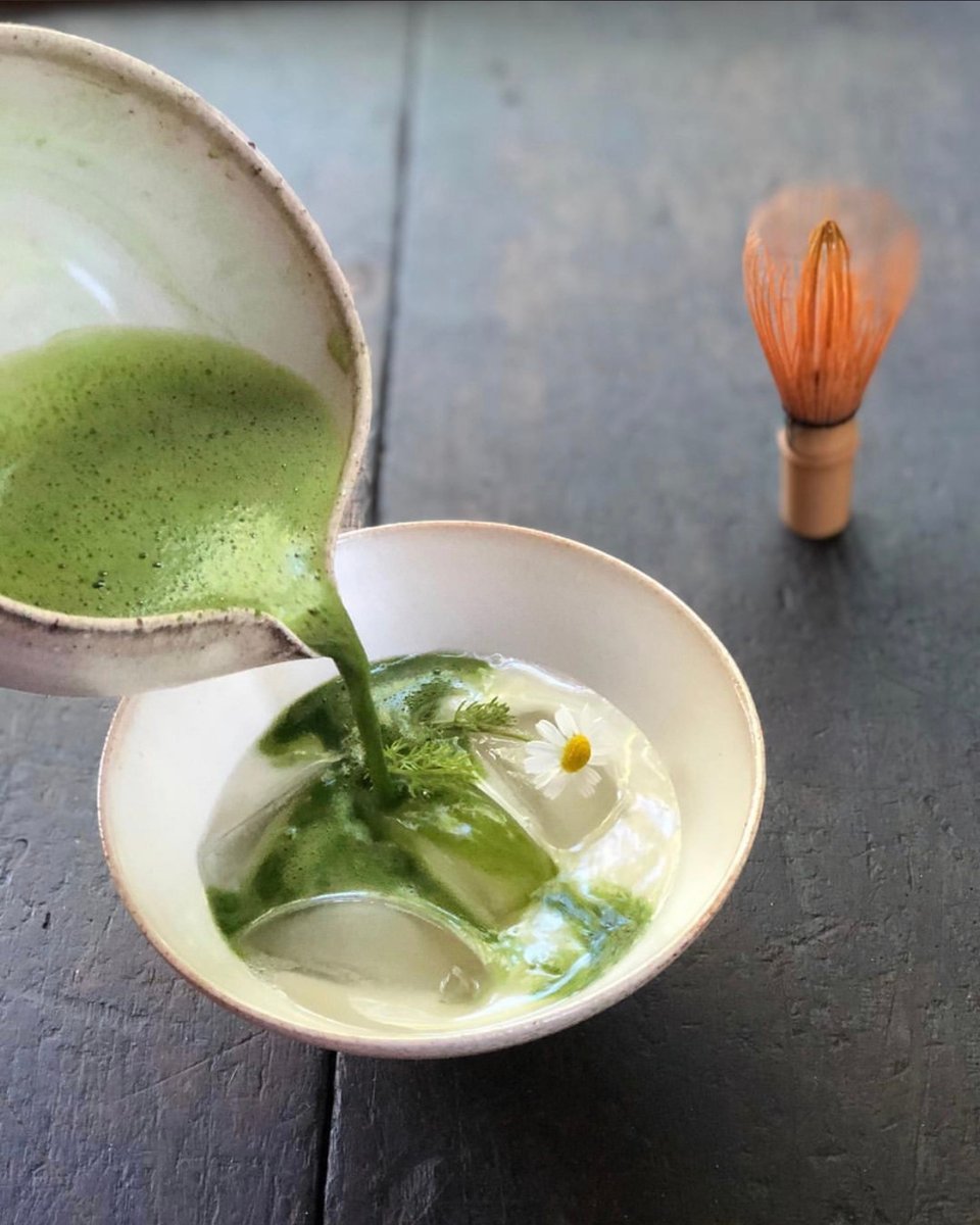 matchabloom's tweet photo. Rituals are POWERFUL. It's the very thing that will keep you grounded. Rituals are consistent, unwavering and unchanging no matter how much your external changes.⁠
⁠
Our choice of ritual? Matcha ⁠
⁠
📸 : @tsuchikara_pottery 

https://t.co/WA7oZ8JCrH https://t.co/lV5oIPWdt3