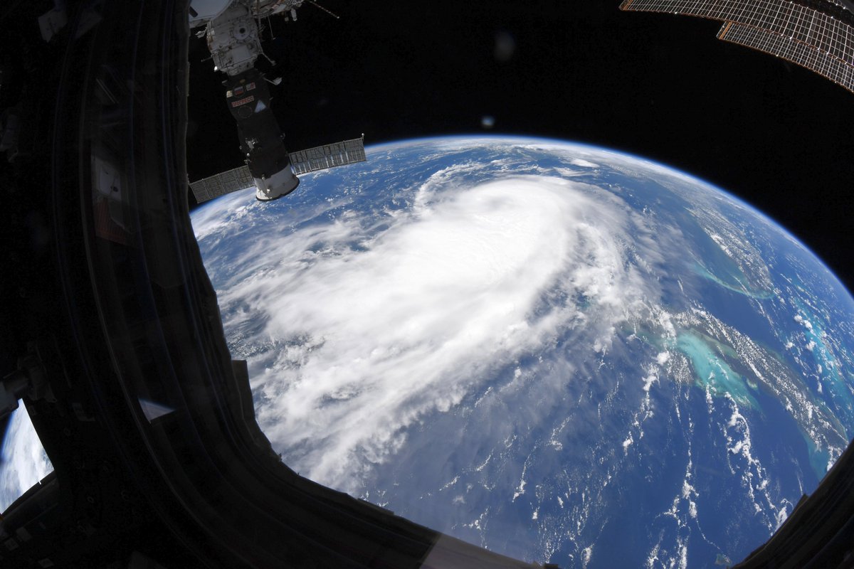 Astro_SEAL's tweet image. Hurricane Laura