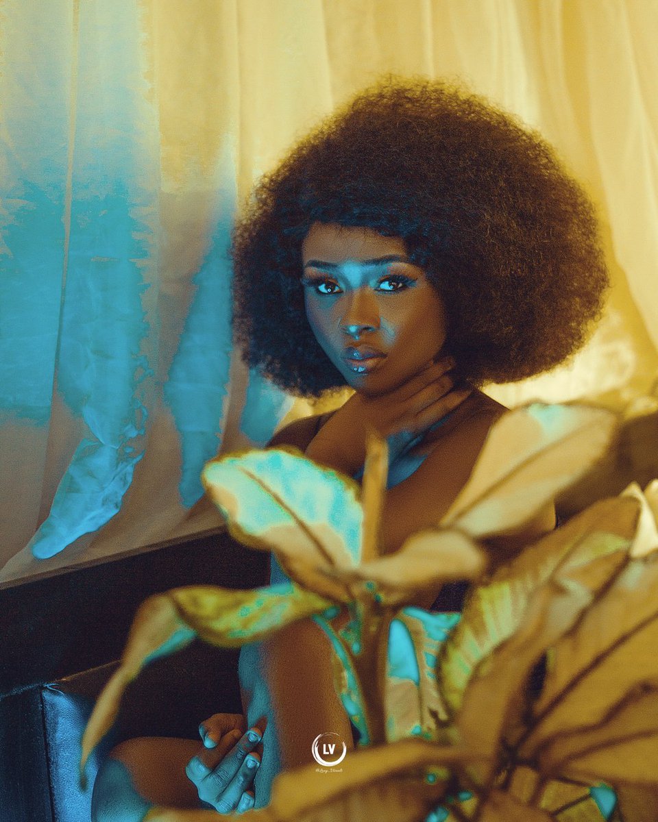 Loxy_visuals's tweet photo. Escape the ordinary♠️

https://t.co/3clHZKxy5f

#loxyvisuals #photographer #photography #photooftheday #enuguphotographer #beauty #Fashion #lifestyle #explore https://t.co/IGQsMDtZ78