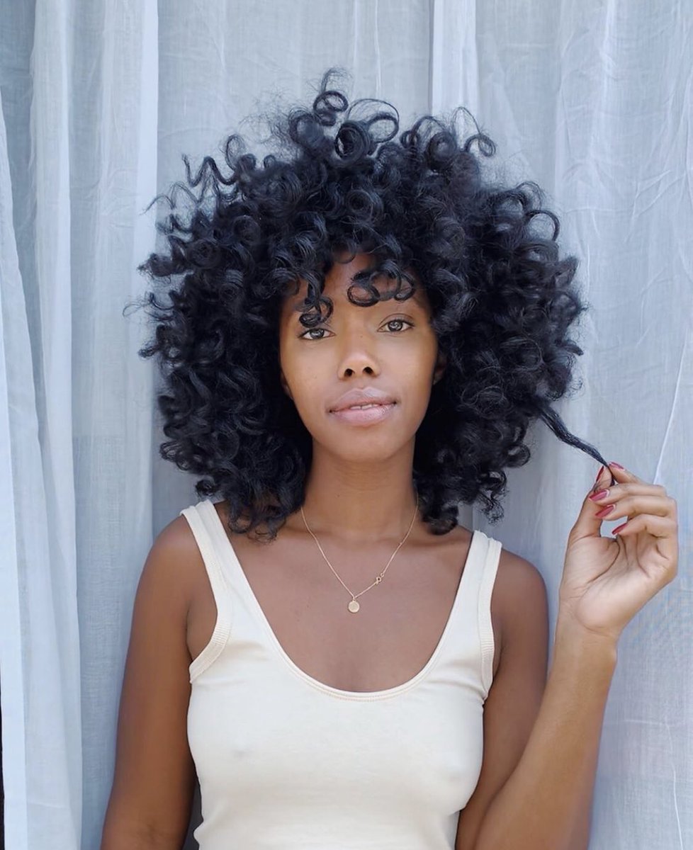 nandsbeauty's tweet image. Gorgeous flexirod curls on @juicesandberries! 👏🏾👏🏾 for Wrap &amp;amp; Roll styling foam. | #janecartersolution #naturalhair