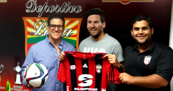 ChiguireBipolar's tweet photo. Deportivo Lara le pregunta a Messi si acepta PagoMóvil https://t.co/6PZsh1enD2 https://t.co/by04y1iKT5