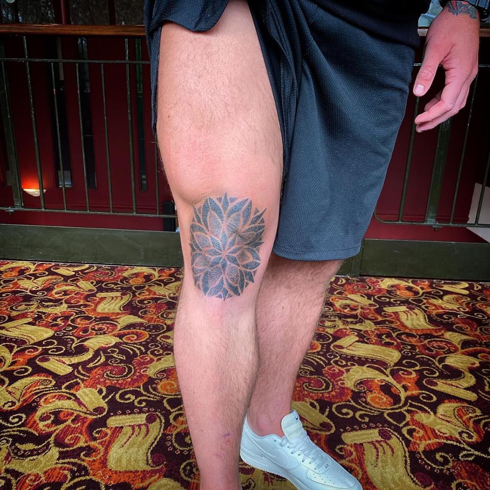 RobJPreston's tweet image. Birthday Present Tattoo Sorted For My Brother And Completed Today, A Job Well Done 😉  #happybirthday #brother #tattoo 💉💉👬🌎💙 @Dafyddduprey1