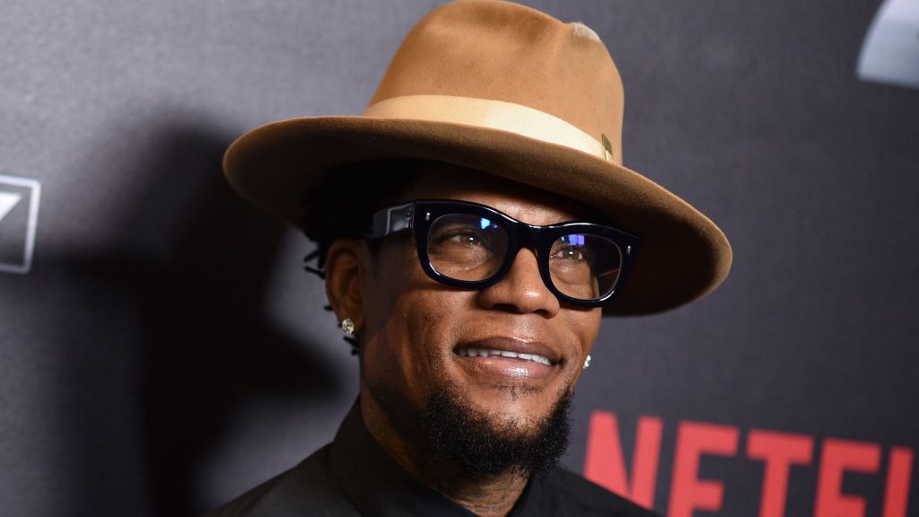 . @RealDLHughley’s bank flagged his appraisal because it came back at the same price he bought it for 3 years earlier.“They were like, this has to be some kind of mistake because in order for your house to have come in this low; it would have to be in some level of disrepair.”