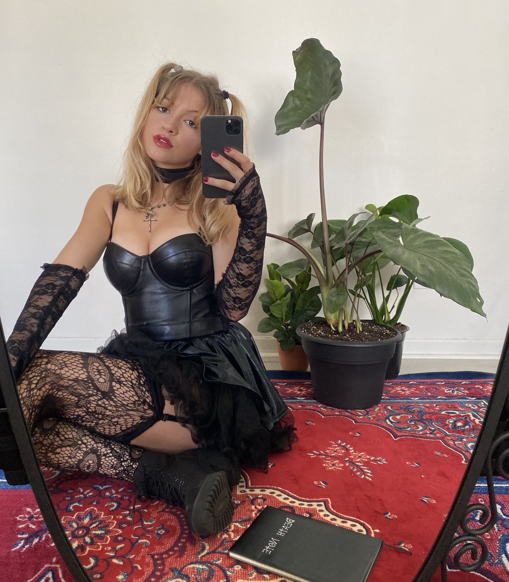 Siena Jade tweet media