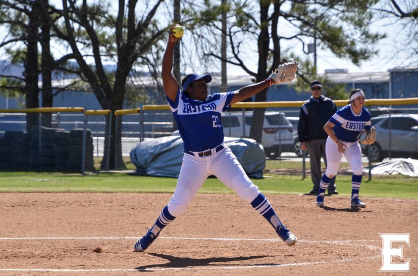 EOSC_Softball tweet picture