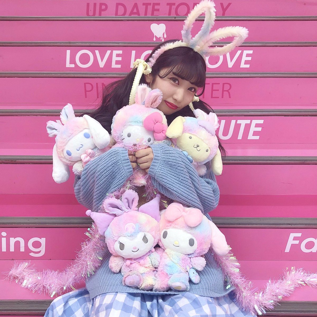 Swankiss109's tweet photo. おはようございます🧸🤎

本日の出勤スタッフ
AYAMI &amp; SHIORI

AWアイテム多数ご用意してお待ちしております🌰🎶

→営業時間
🍁11:00〜20:00🍁

#swankiss #スワンキス https://t.co/KaRSTpx39w