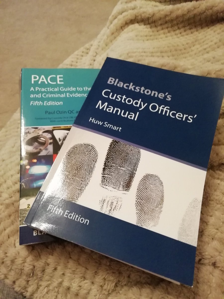 cornwallcop's tweet image. Well, after 17 years on response I've got one more set left until my course. Hope I've made the right decision?!! 😕😊