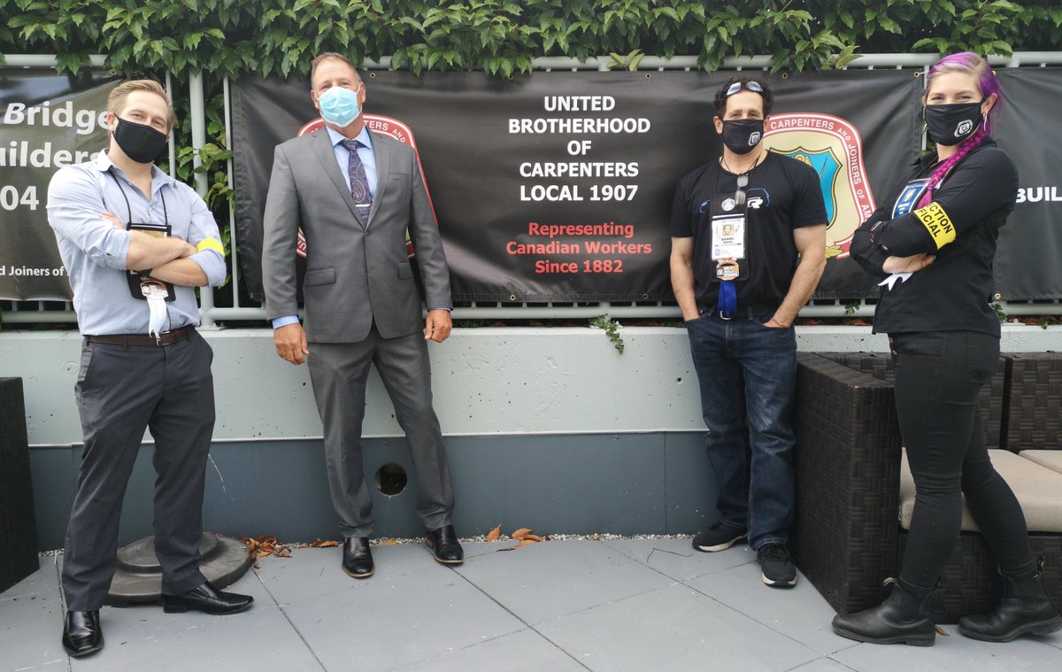 carpentersbc's tweet image. BCRCC staff and delegates at the 42nd UBC General Convention on Saturday. 
Congratulations to the McCarron Team on a successful re-election. And a huge thank-you to the staff and delegates for their contributions in showing the strength of the Brotherhood!
#WeBuildStrong