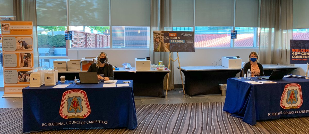 carpentersbc's tweet image. BCRCC staff and delegates at the 42nd UBC General Convention on Saturday. 
Congratulations to the McCarron Team on a successful re-election. And a huge thank-you to the staff and delegates for their contributions in showing the strength of the Brotherhood!
#WeBuildStrong