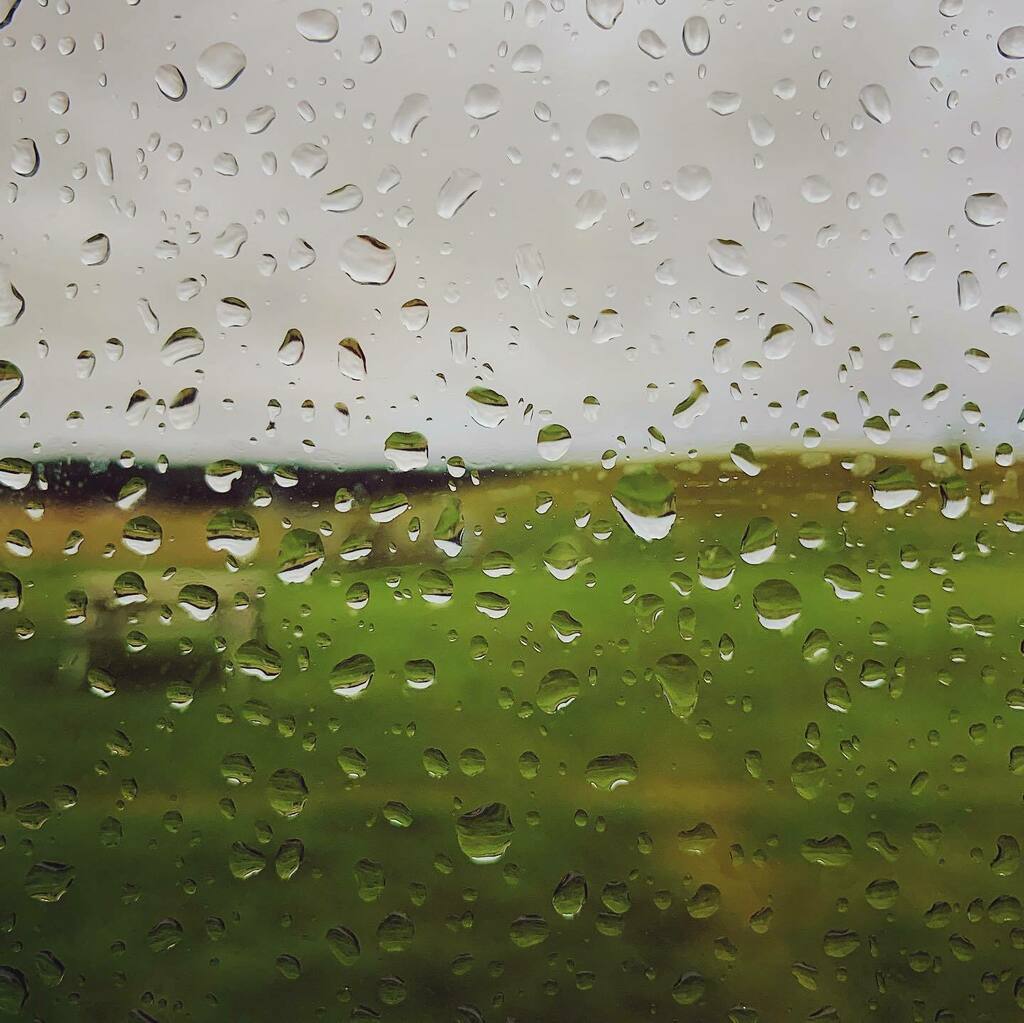 megaphonics's tweet photo. #VSCOcam #summerinscotland #roadtrip https://t.co/aCYtfm73hA https://t.co/30bNVwjpS8