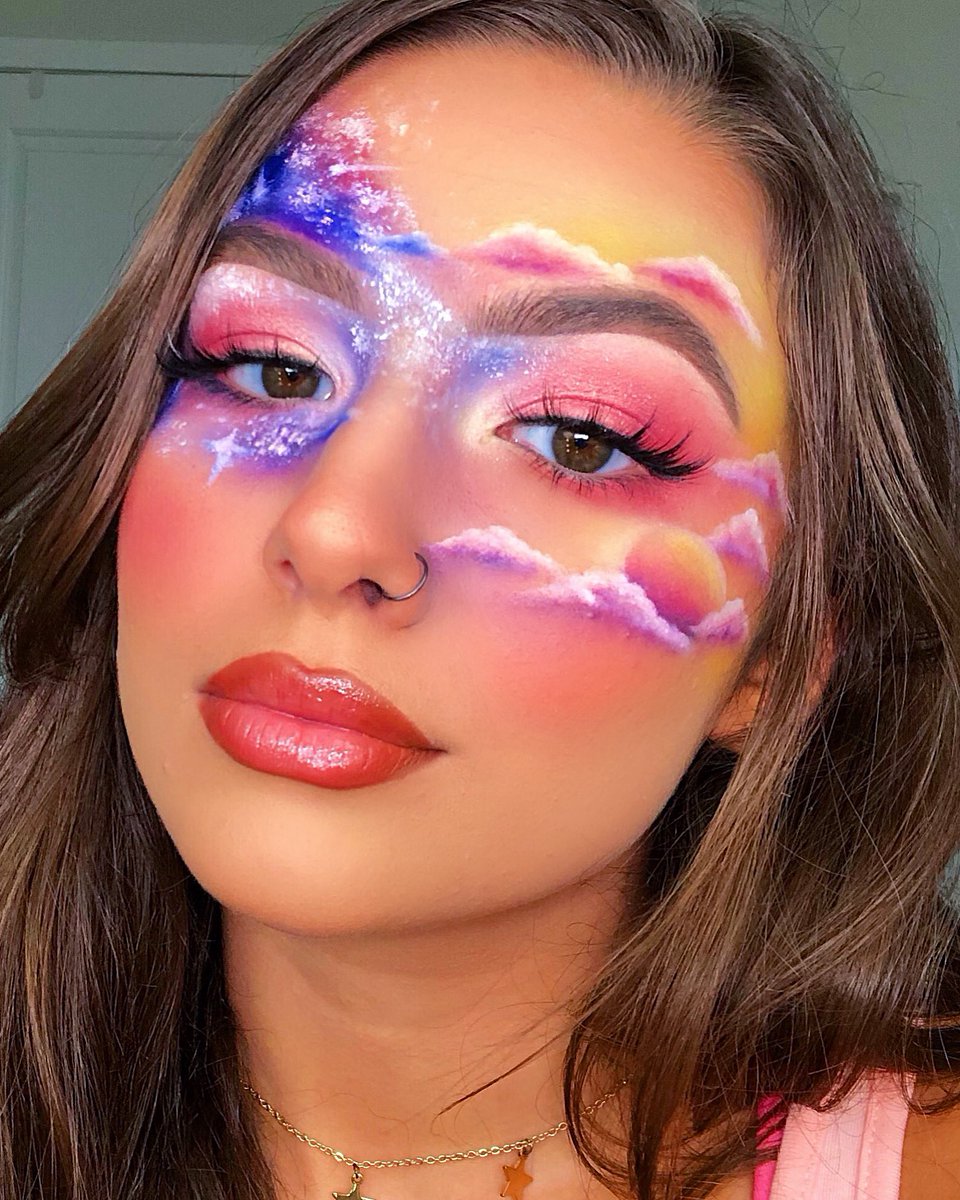 meganleigh1204's tweet photo. ✨ inspired by @Gabxxrielle ✨
💕@ABHcosmetics dip brow gel
💕@BenefitBeauty precisely my brow pencil
💕@ColourPopCo she’s got solstice palette &amp; strawberry shake palette
💕@AlyssaEdwards_1 x ABH palette
💕@baddieblashes IG https://t.co/drFgDxcp03