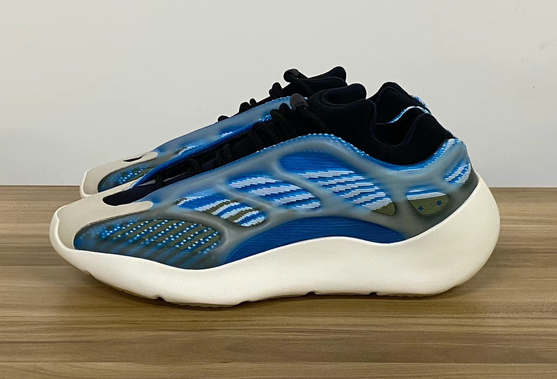 adidas yeezy 700 v3 azareth raffle