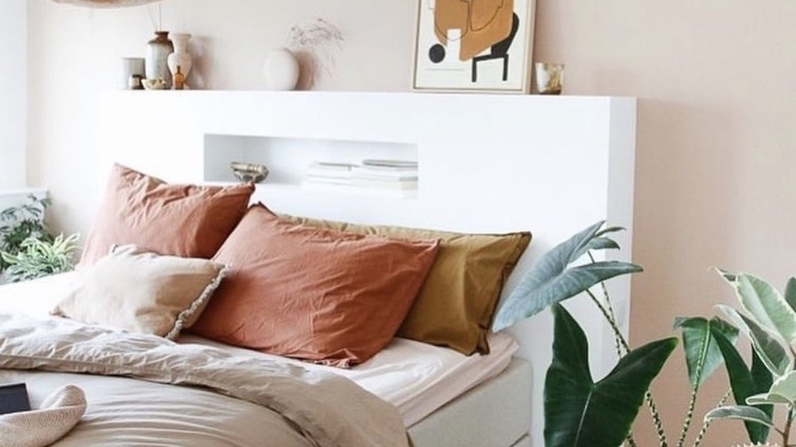 Headboards are insanely expensive and, usually, poor quality. I sort of want to build my own, something like the one in photo. How hard can it be?™