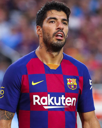 FUTEMENTALES's tweet photo. De saída do Barcelona, Luis Suarez deve se juntar a seus irmãos no popular programa de TV "Irmãos à obra". El Pistolero faria o papel de marceneiro na décima quinta temporada da série. https://t.co/YYDTT6WK06