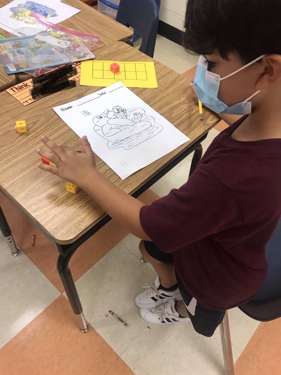 adp_239's tweet image. This leader is wearing his mask and practicing addition problems using his cubes! #mathleader #safeintheu @ShilohValPrim @ShilohValElem @loveiskeytoday @UCPSNC @AGHoulihan @jttopp
