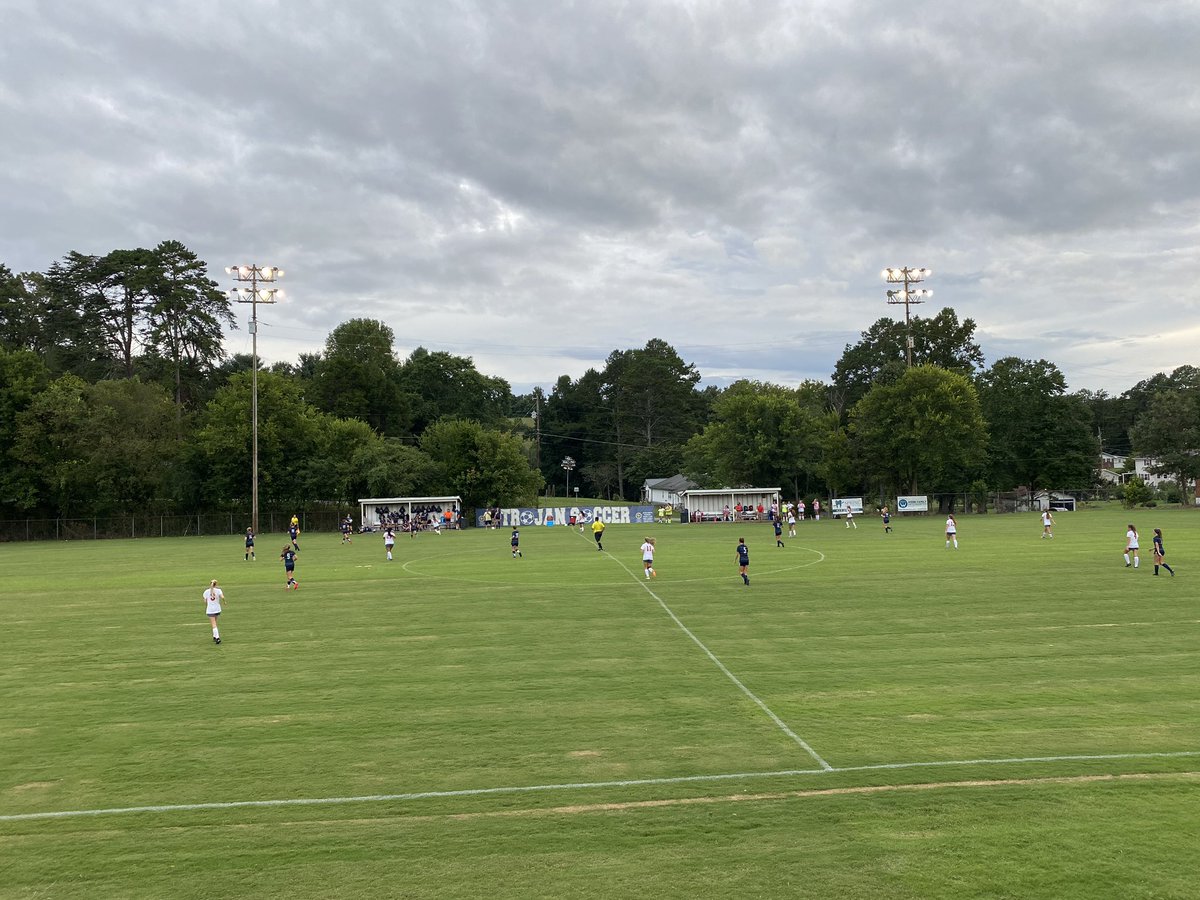 dpsneed's tweet image. Trojan Soccer!  Good to be back!  #sdtrojans