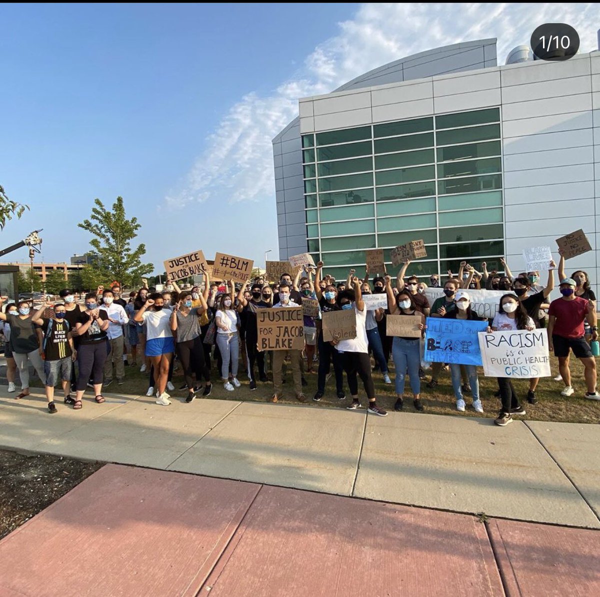 Very proud of my MCW student community for coming together and marching for Black Lives and justice. #whitecoatsforblacklives #BLM #mcw #SayHisName