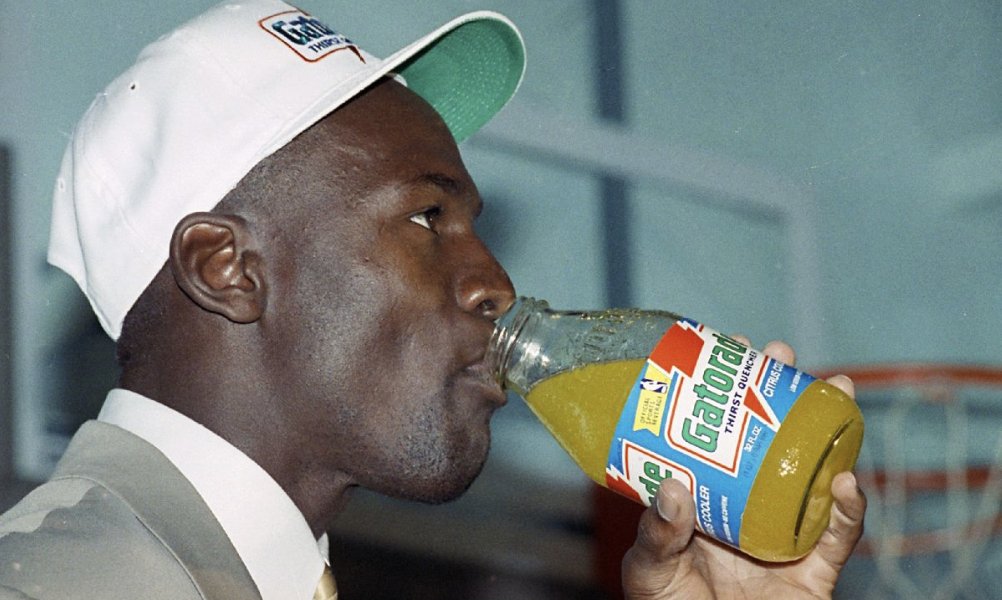 3) Similar to his on court play, Michael Jordan has also dominated off the court.MJ has earned an estimated $1.7 billion in endorsements since he entered the league.Endorsements include:- Gatorade- McDonalds- Coca Cola- HanesAnd most importantly, Nike.
