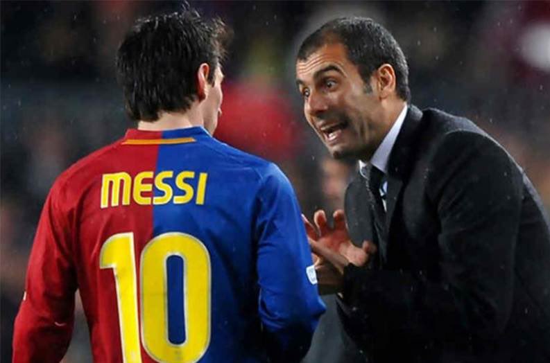 In May 2009, Guardiola worked day & night to find a chink in Real Madrid’s armour ahead of El Clasico & one night he found his answer. Guardiola picked up the phone and asked Messi to come meet him, showing him the area between Real’s defence and ‘The Messi Zone.’Barça won 6-2.