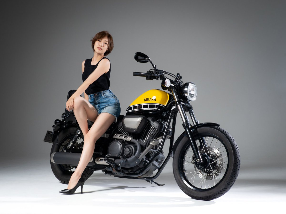 Nycを笑わせたカメラの北村 9 13に有名人も来る表参道にあるスタジオでプロカメラマンの本気の愛車撮影会を行います 撮影するだけでなくどうやればいい写真が撮れるかなどの撮影レクチャー付きです 室内なので自由な服装で撮影できます Dmいただければ