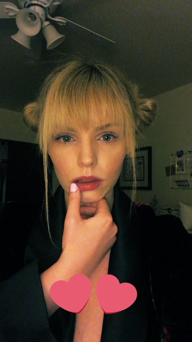 Xm’s pics and videos