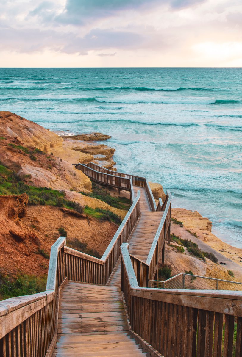ChristinaHagger's tweet photo. The big tourism trends? Hear Carolyn Childs, CEO, Strategist &amp; Futurist of My Travel Research on slow local tourism, rise of caravan/camping + importance of visiting friends/family.
https://t.co/fjo24wRv8k
@Birmo @tourismsa  @TravelResearch0   
Image: https://t.co/FIaTEpdyY2 https://t.co/S0XZ5CxeFc