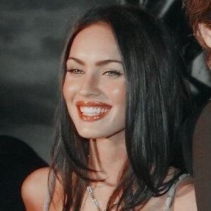 i cannot explain how much i’m in love with this woman. megan fox is the blueprint for my crushes. MEGAN FOX BARK BARK