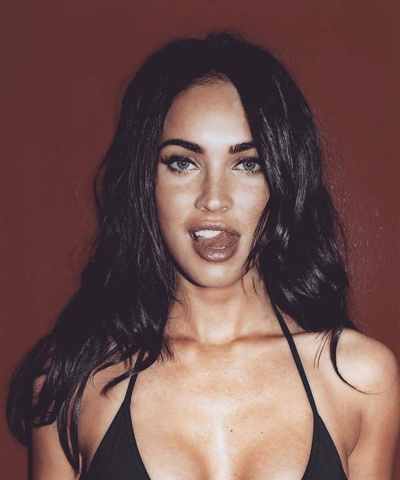 i cannot explain how much i’m in love with this woman. megan fox is the blueprint for my crushes. MEGAN FOX BARK BARK