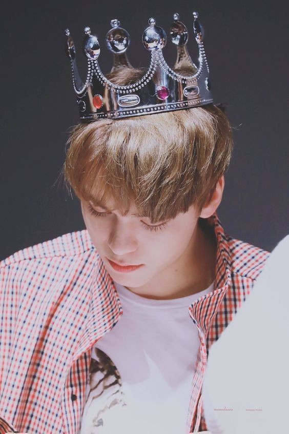 Vernon as prince - A THREAD