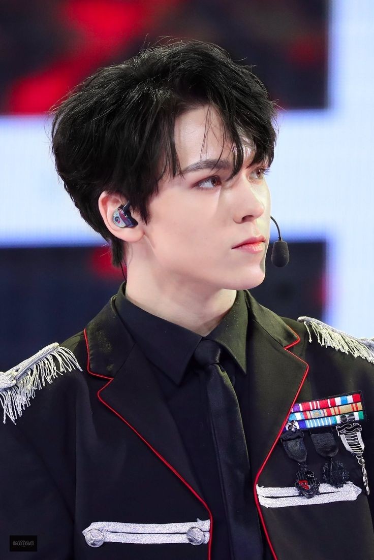 Vernon as prince - A THREAD