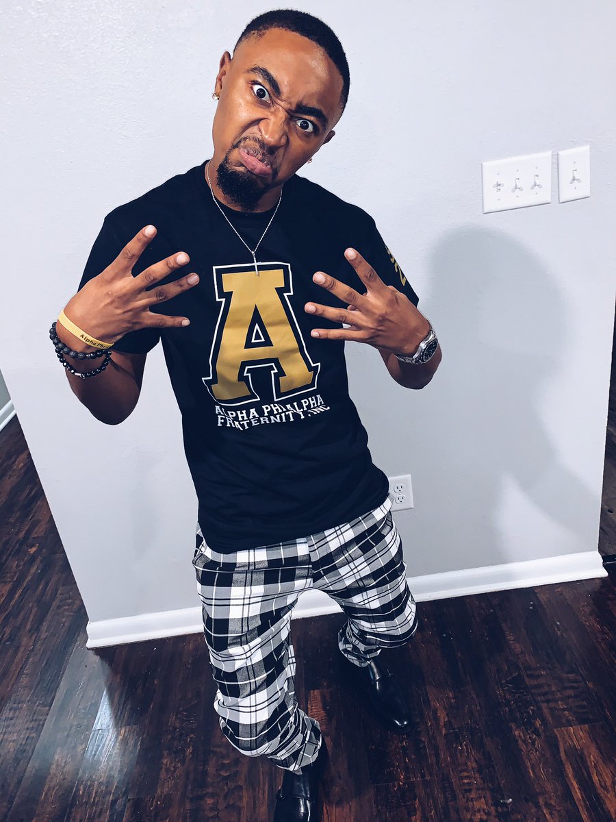 tre4farr's tweet image. I Pledged The BEST FRAT in The BEST CHAPTER 🦍💛🖤 #QU4DClub #ROCKCLUB #APHIA #BGD 🩸🩸🩸🩸