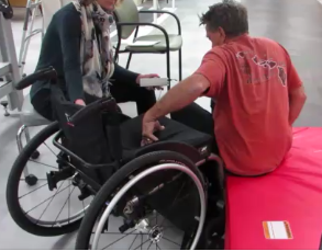 BrookeOdle's tweet photo. #BiEWork @ClevelandVAMC: I use neural stimulation to enable people with spinal cord injuries to navigate across surfaces of different heights (e.g. from a mat on the floor to wheelchair). Students in @HopeCollege Nursing & @Hope_Engineers worked with me to conduct data analyses. https://t.co/2p29eH7SvK