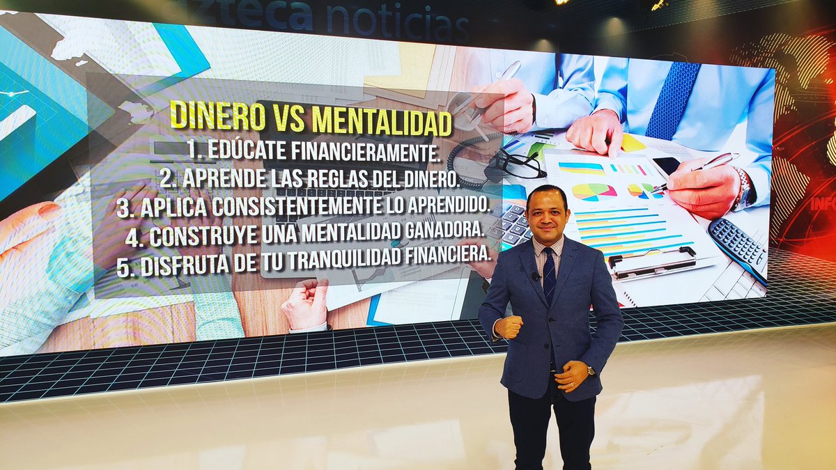 JonathanTamayoS's tweet photo. "Vacia los bolsillos en tu mente que tu mente se encargara de llenar tus bolsillos" -Benjamin Franklin ....¿cierto o falso? Que opinan https://t.co/2TMSjaPQ70