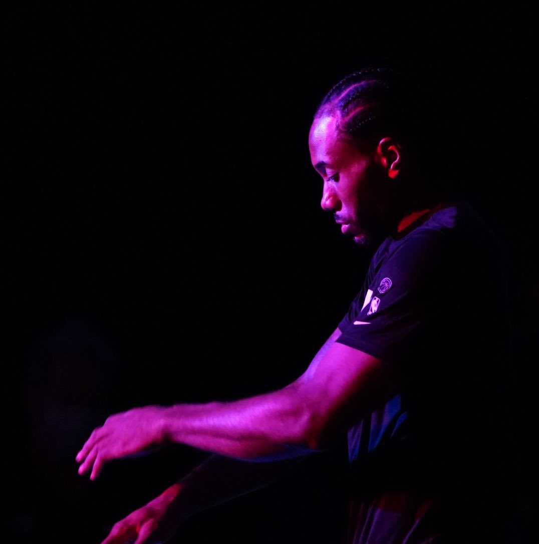 Kawhi Leonard in the first round: 

32 PTS - 7 REB - 4 AST (Tonight) 
32 PTS - 9 REB - 4 AST 
36 PTS - 9 REB - 8 AST
35 PTS - 10 REB - 2 AST
29 PTS - 12 REB - 6 AST 

Playoff Kawhi 🔥