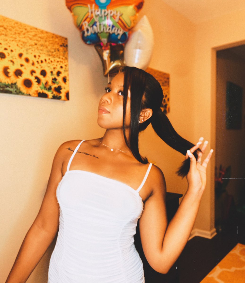NaturalNataliee's tweet photo. 🤍🤍🤍 https://t.co/AQdifQwA5a