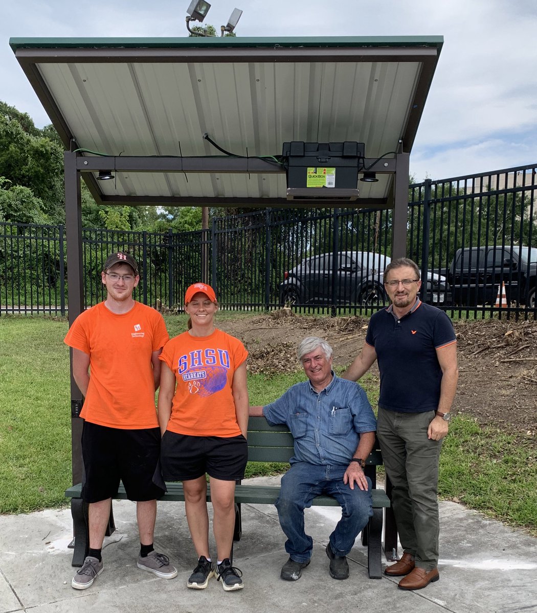 SHSUEngrTech's tweet photo. @SHSUEngrTech senior students &amp; faculty design and construct #Sustainable #Canopies with #PhotoVoltaic  chargers at #Huntsville #AquaticCenter😎. #Exemplary #CommunityEngagement #SeniorDesign #CapstoneDesign #ZeroEmission #Sustainability @SamHoustonState @HuntsvilleTexas https://t.co/RfDS8KqRNS