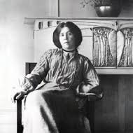 Mrs Charles Rennie Mackintosh = Margaret MacDonald Mackintosh Artist in her own right whose work was revered by her husband. 'Margaret has genius,' he wrote, 'I have only talent' Probs true, Charlie. That rose motif we all love in his work came from Margaret./6