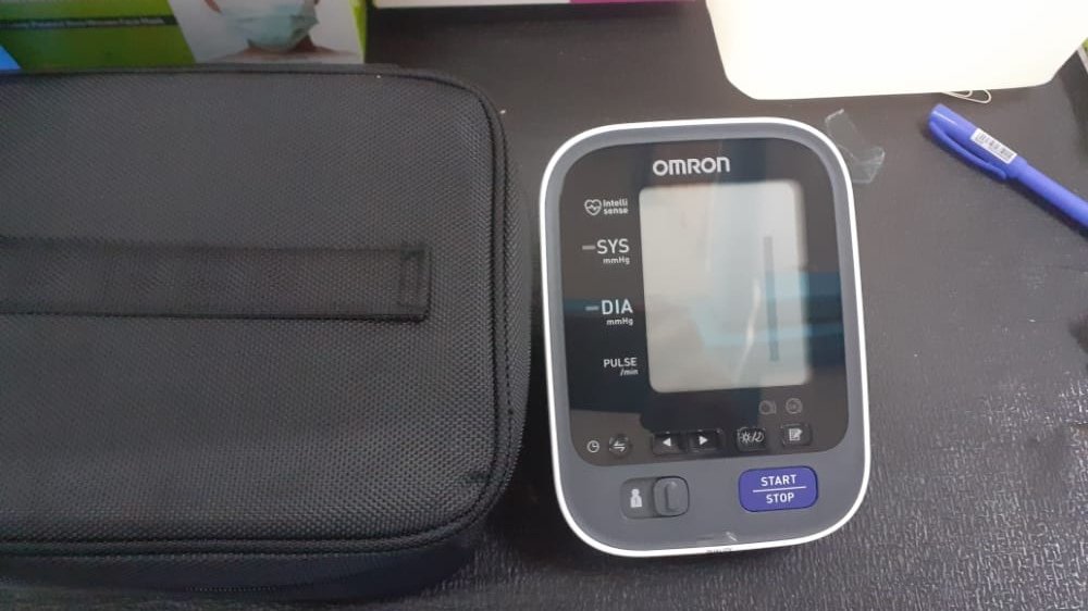 MsaSurgical's tweet photo. New product alert!!! 
Omron M7 intelli IT 
Take the hassle out of cuff placement on your upper arm thanks to Omron’s unique Intelli Wrap Cuff – giving accurate blood pressure measurements in any position around the upper arm and more...!
#MsaSurgical https://t.co/yWu2ZOdG3h