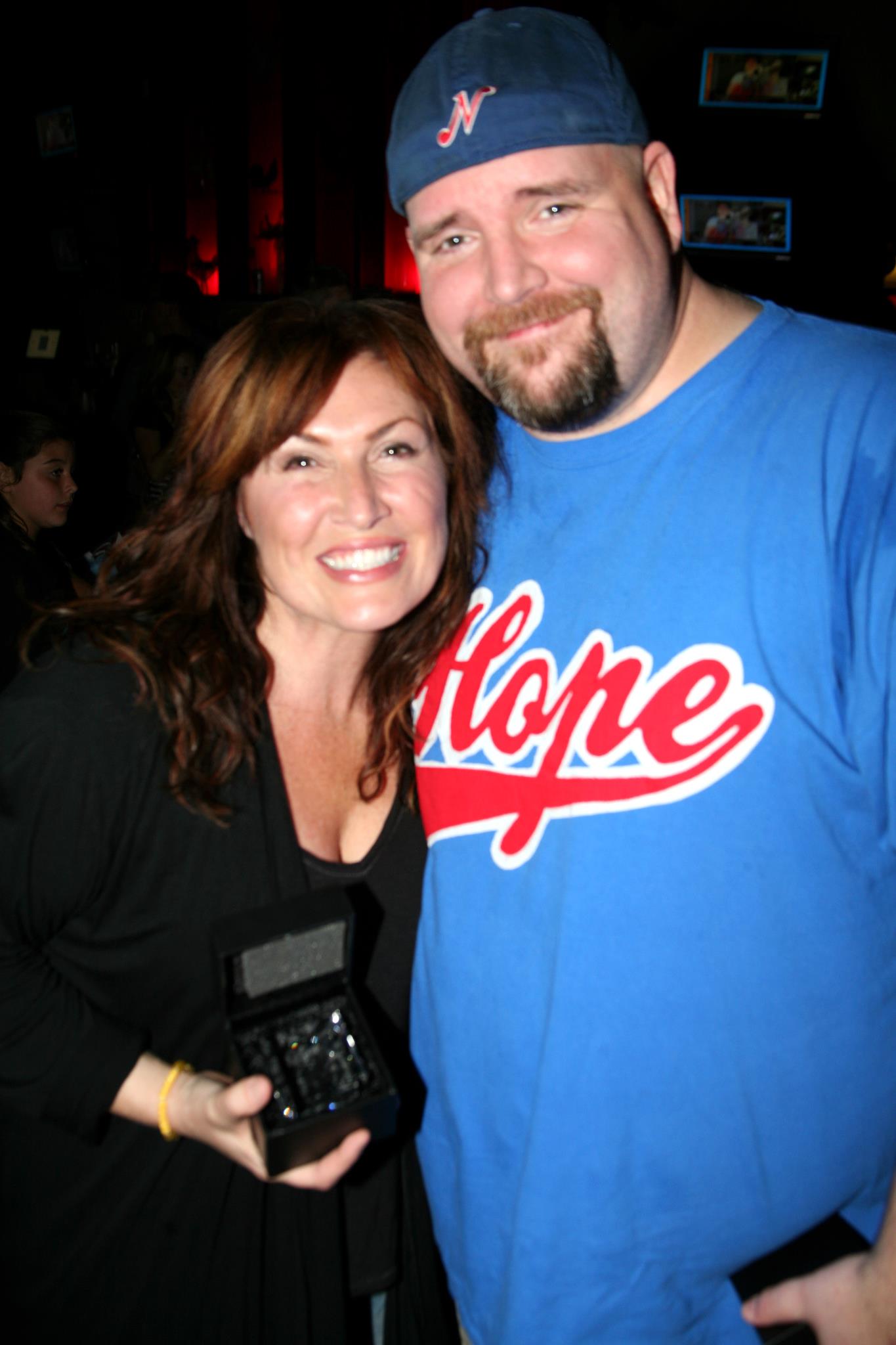 Happy belated birthday to Jo Dee Messina, 