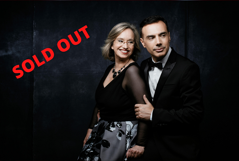 FestivalStPere's tweet photo. SOLD OUT!
I també se'ns han acabat les entrades per al #ConcertAniversari del #FestivalSantPere amb @CarlesandSofia , amb el programa #DivinaOpera, amb transcripcions per a piano a quatre mans d'àries i obertures operístiques!
Final de luxe! Per molts anys!
#CulturaSegura https://t.co/TaZLPPug4r